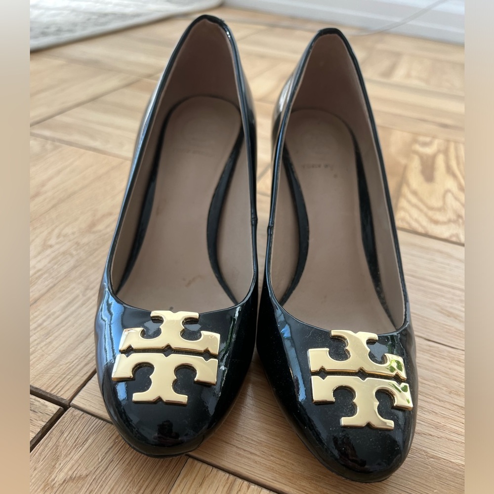 Tory Burch Block Leather Heels size 5 Women